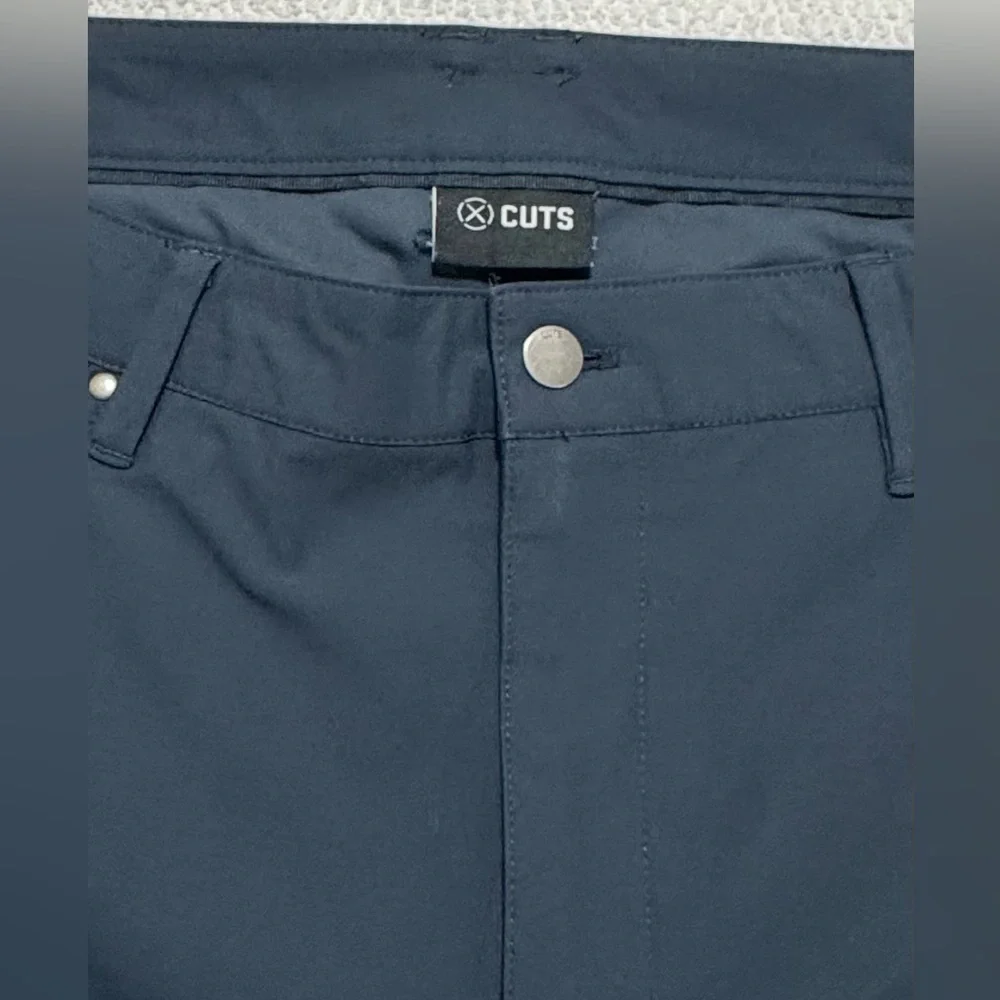 Cuts Icon Men’s 38x30 Blue Classic Fit Stretchy Pants